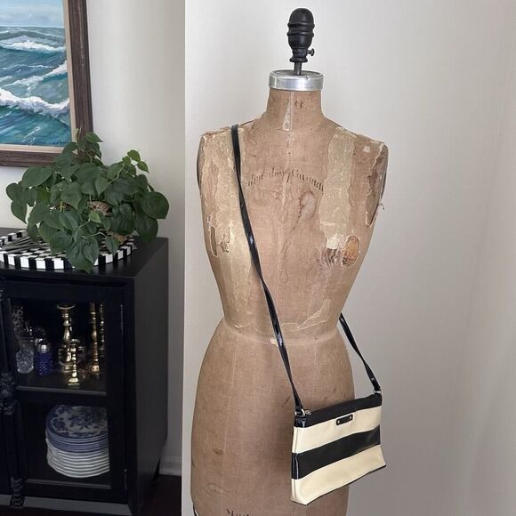Kate Spade Purse Penn Valley Crossbody Bag Black & Cream Stripe - Picture 9 of 16